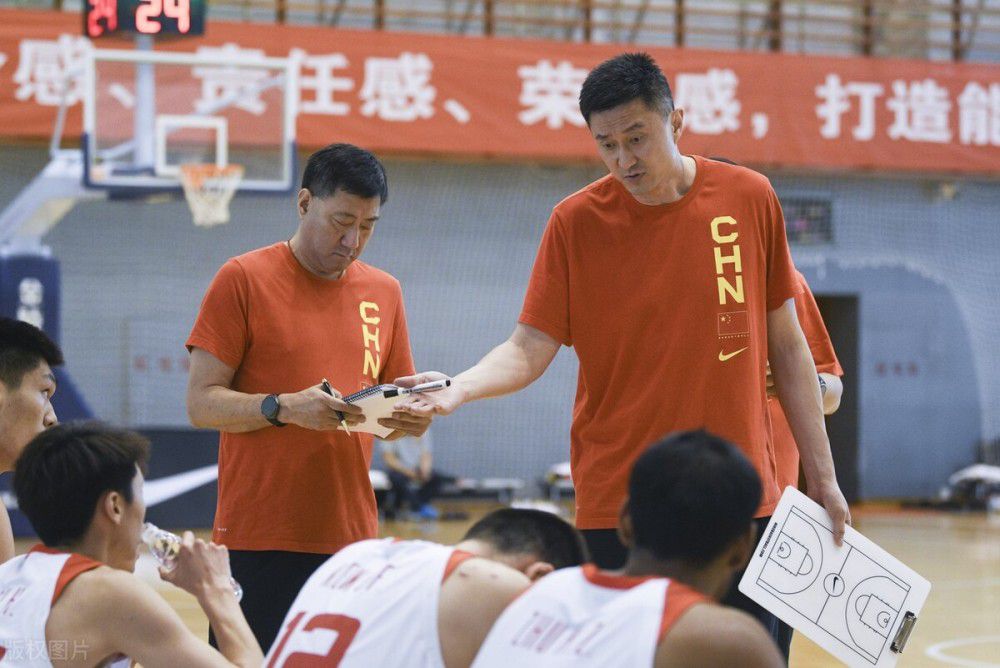 在这一年里，切尔西不仅在引援上花费大量资金，还解雇了波特和其团队大部分工作人员，这导致俱乐部损失数千万镑用于赔偿。